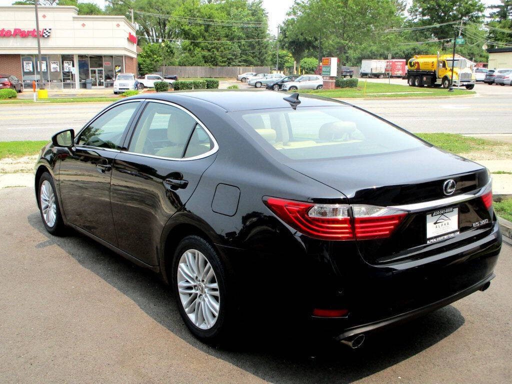 2013 Lexus ES 350 Image 10