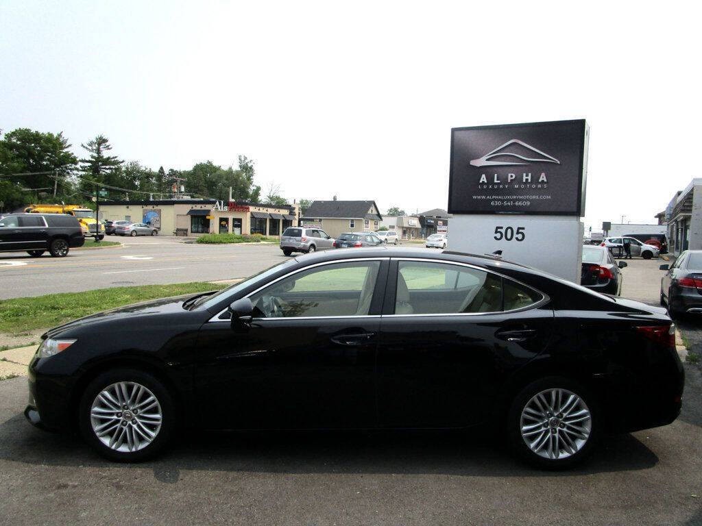 2013 Lexus ES 350 Image 12