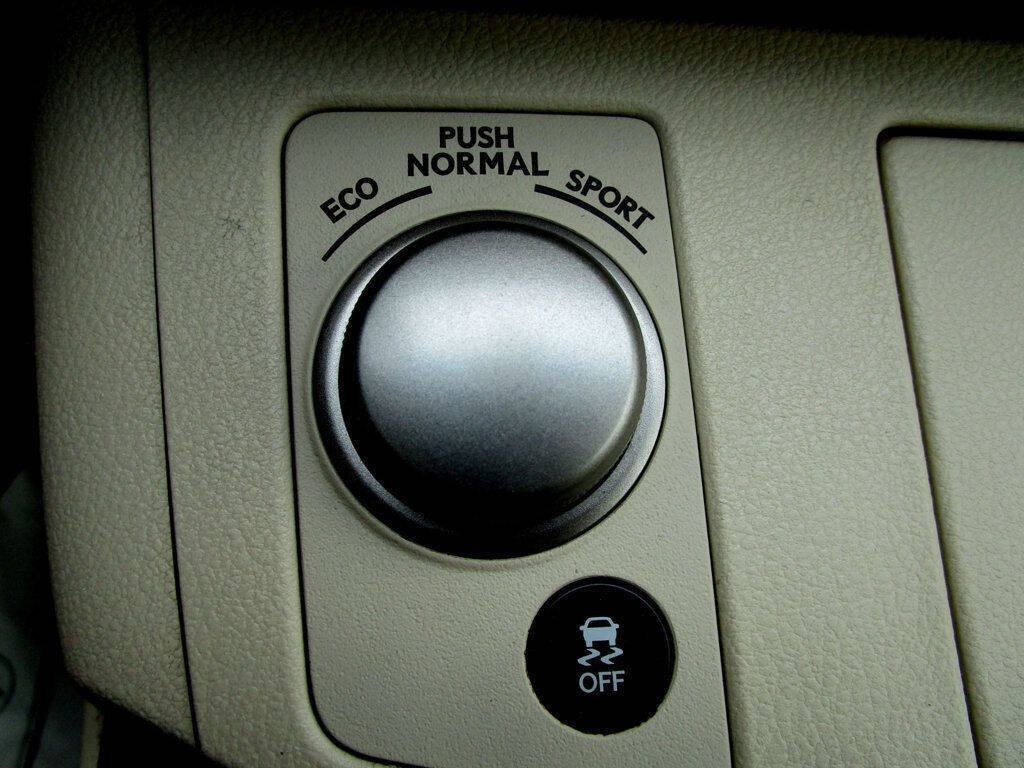 2013 Lexus ES 350 Image 27