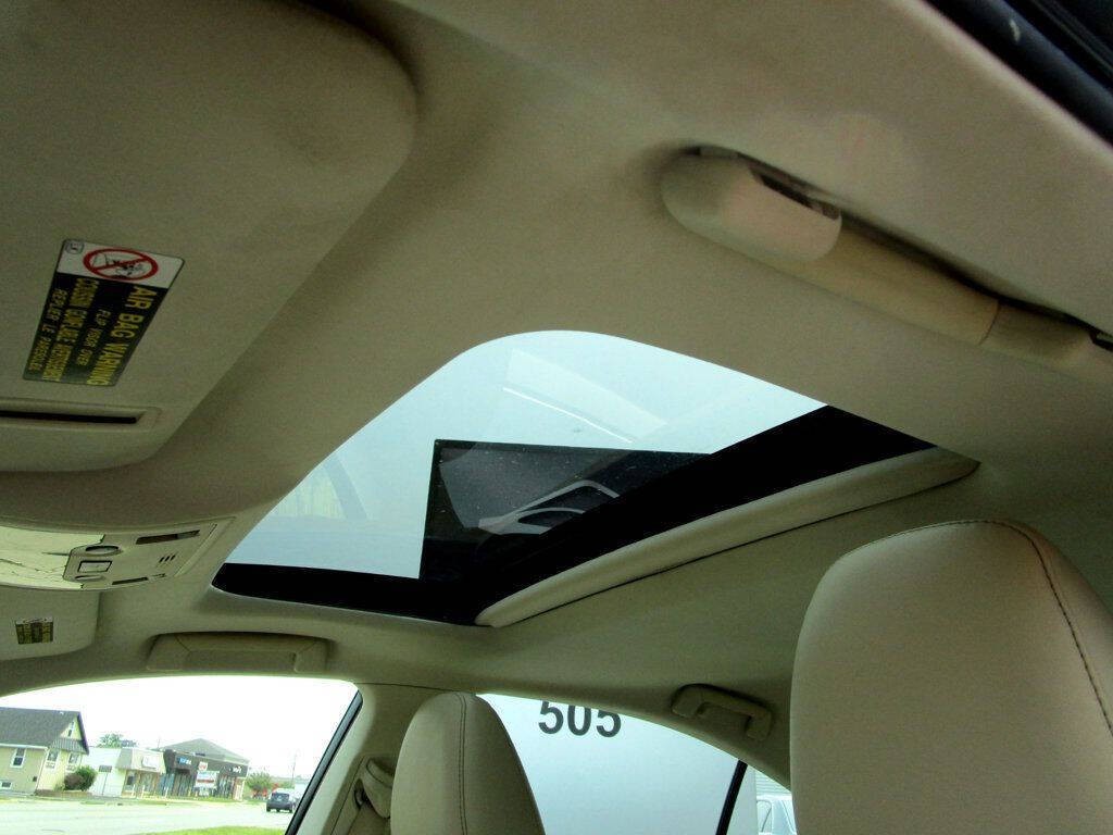 2013 Lexus ES 350 Image 29