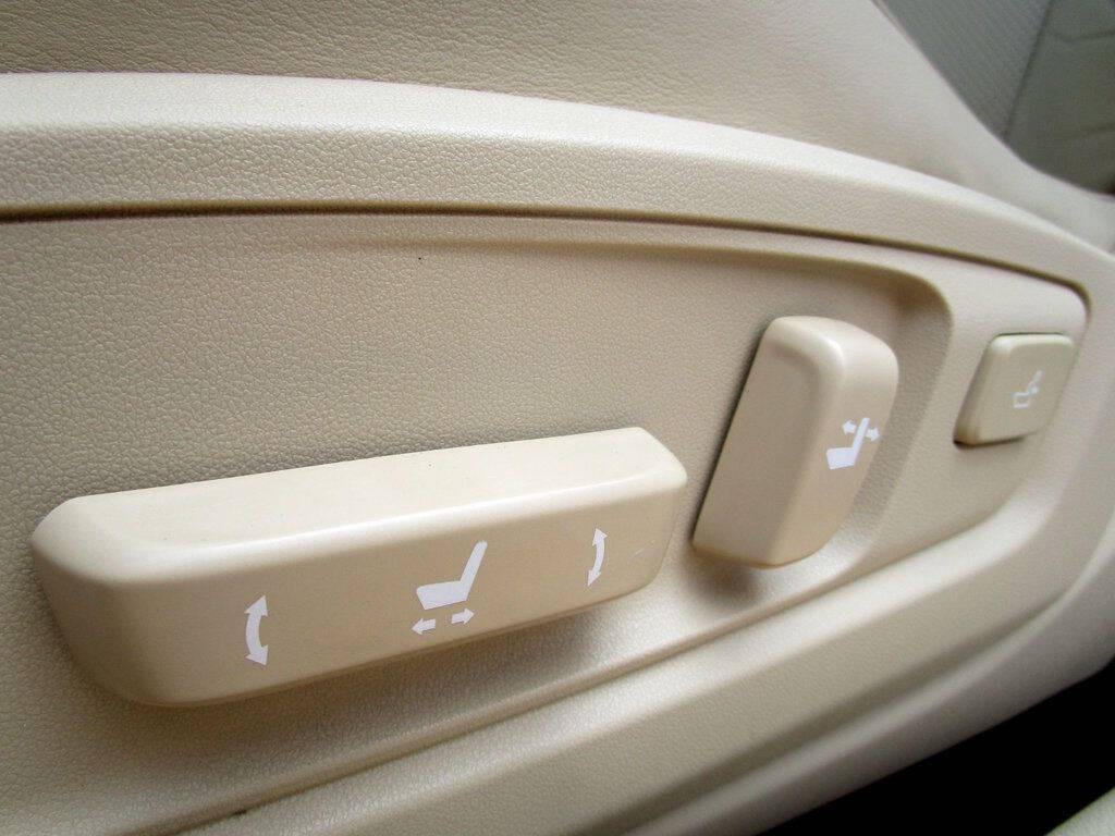 2013 Lexus ES 350 Image 31