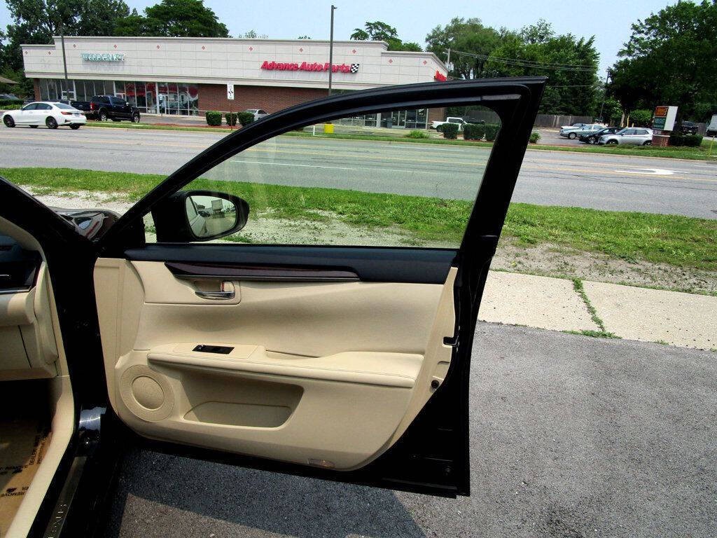 2013 Lexus ES 350 Image 33