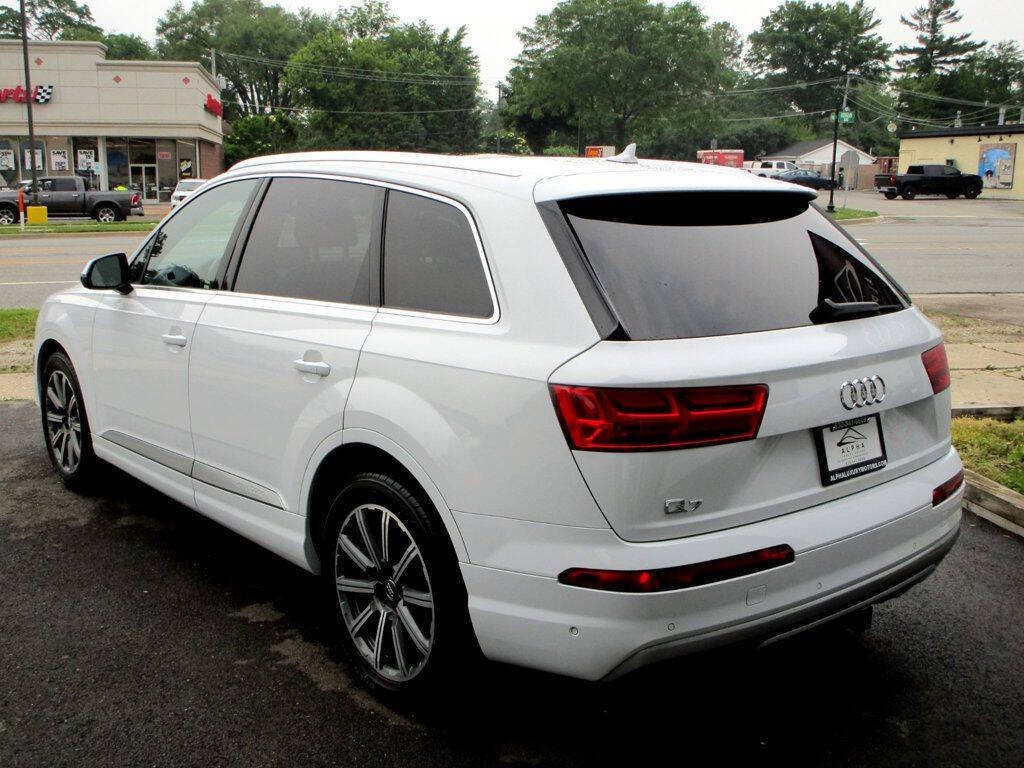 2019 Audi Q7 Image 10