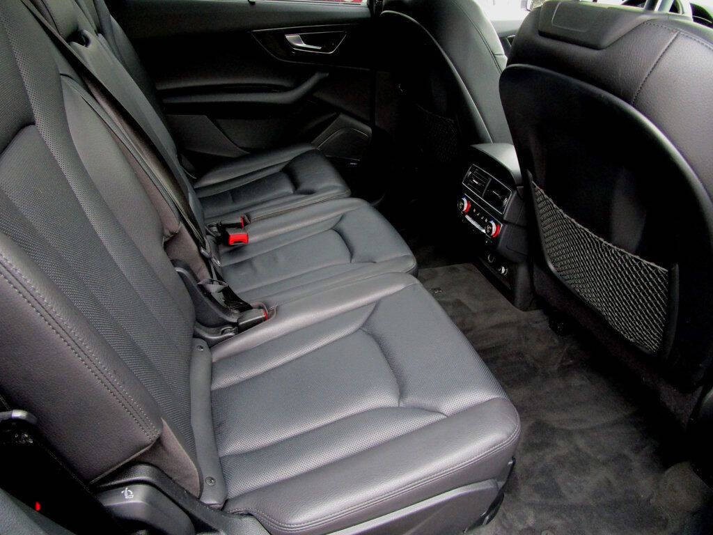 2019 Audi Q7 Image 17