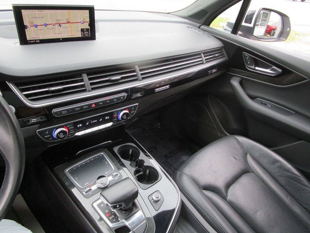 2019 Audi Q7 Image 24