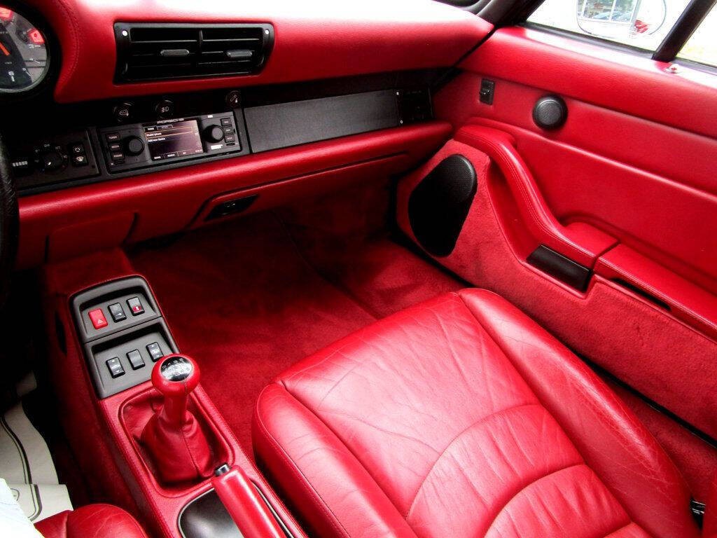 1995 Porsche 911 Image 18