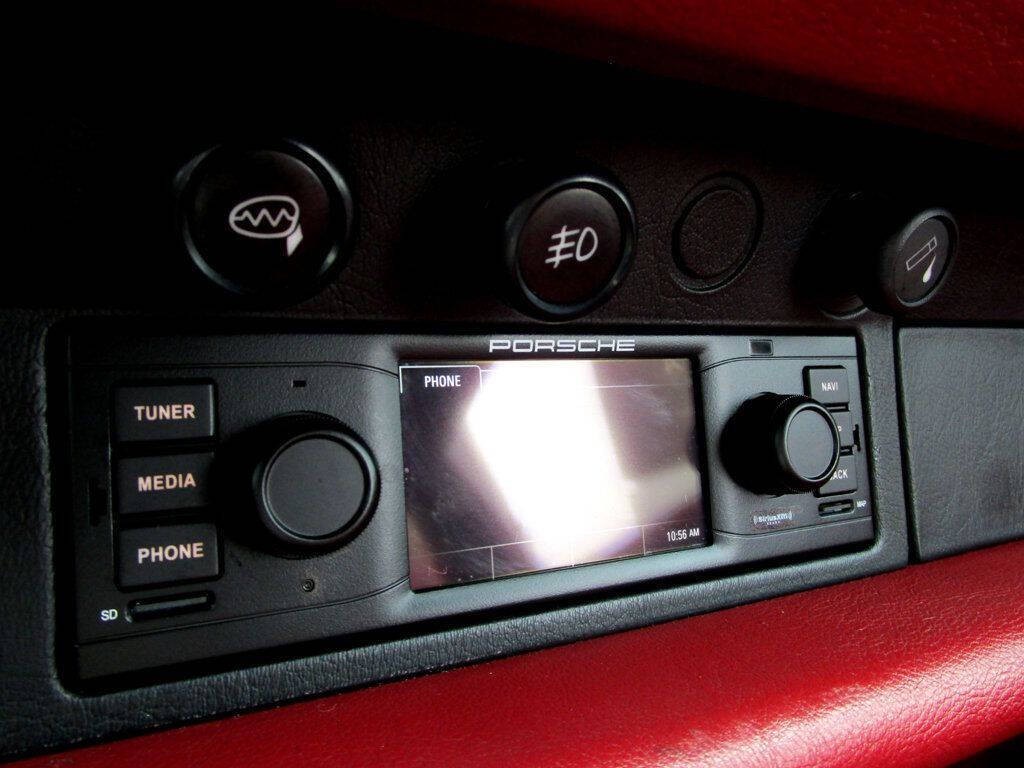 1995 Porsche 911 Image 19