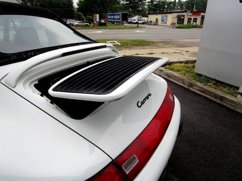 1995 Porsche 911 Image 30