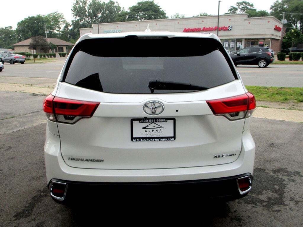 2018 Toyota Highlander Image 9
