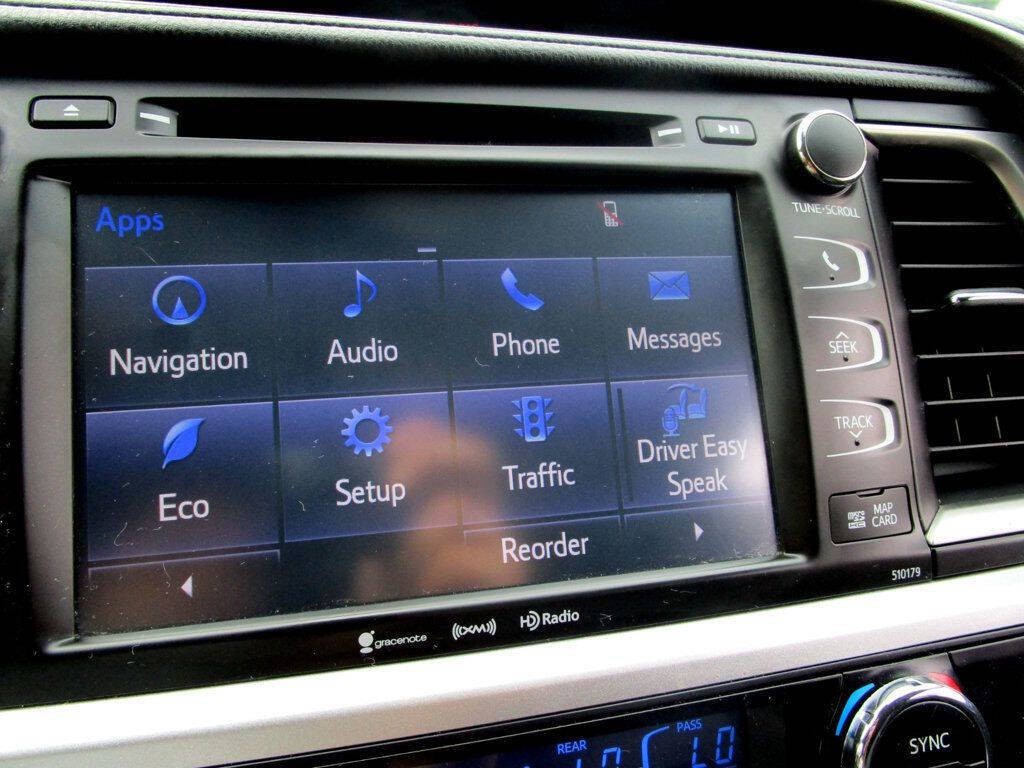 2018 Toyota Highlander Image 26