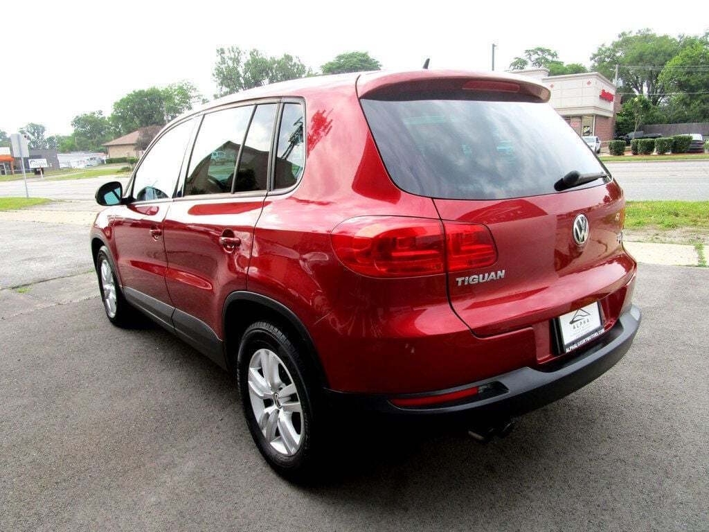 2012 Volkswagen Tiguan Image 8