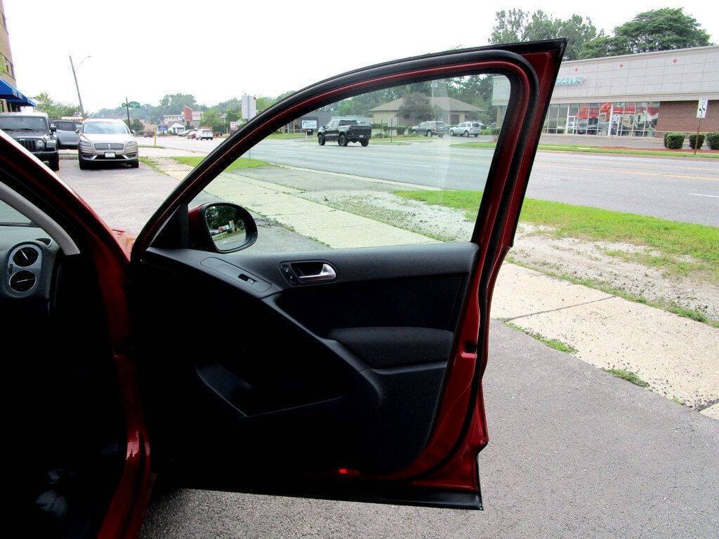 2012 Volkswagen Tiguan Image 27
