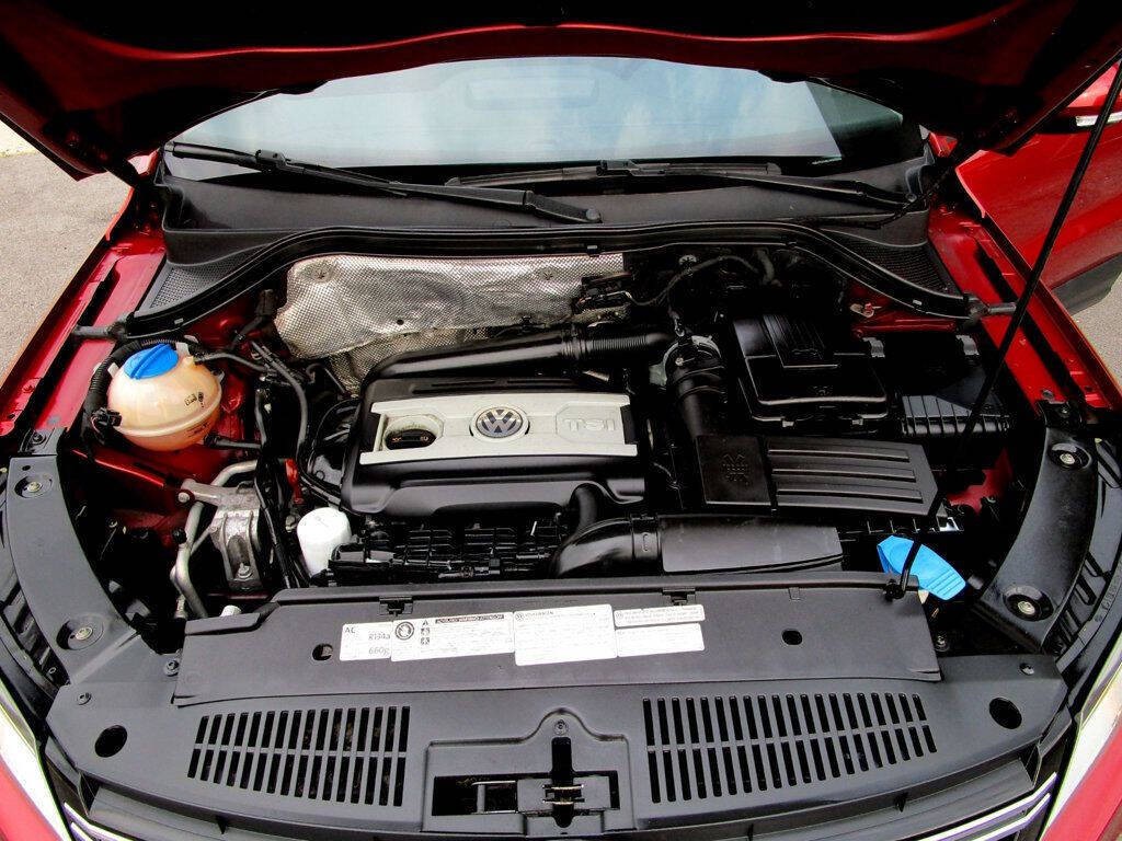 2012 Volkswagen Tiguan Image 30