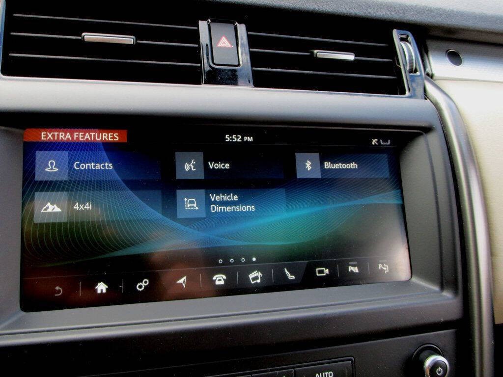 2020 Land Rover Discovery Image 27