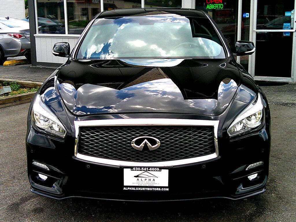 2017 INFINITI Q70 Image 6