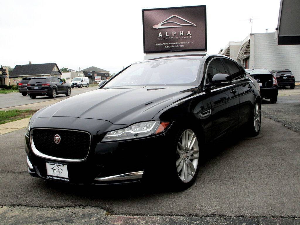 2016 Jaguar XF Image 5