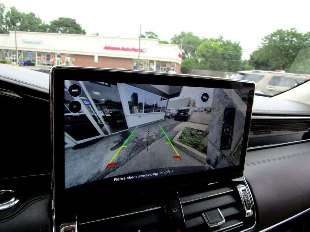 2022 Lincoln Navigator Image 4