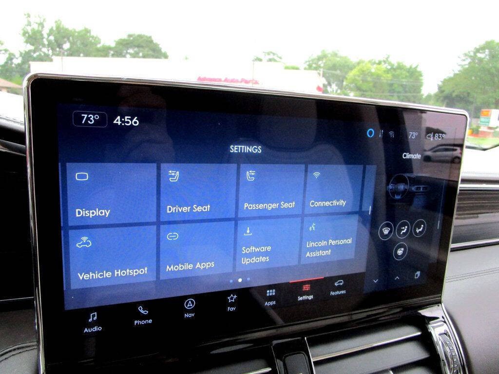 2022 Lincoln Navigator Image 29