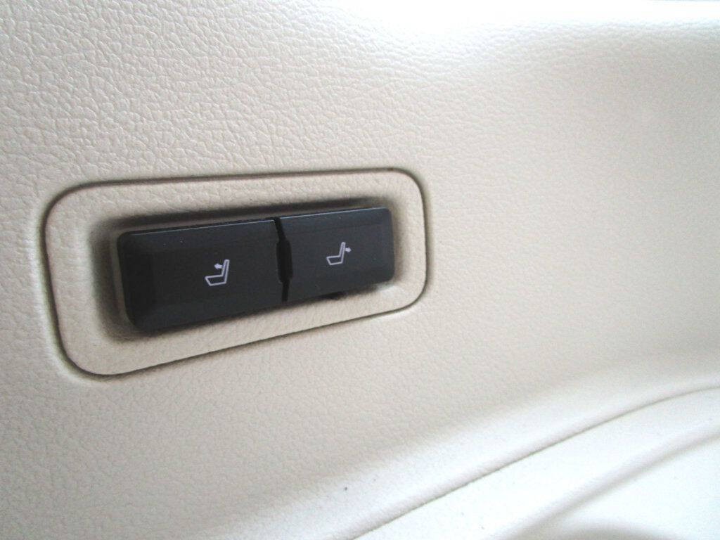2022 Lincoln Navigator Image 45