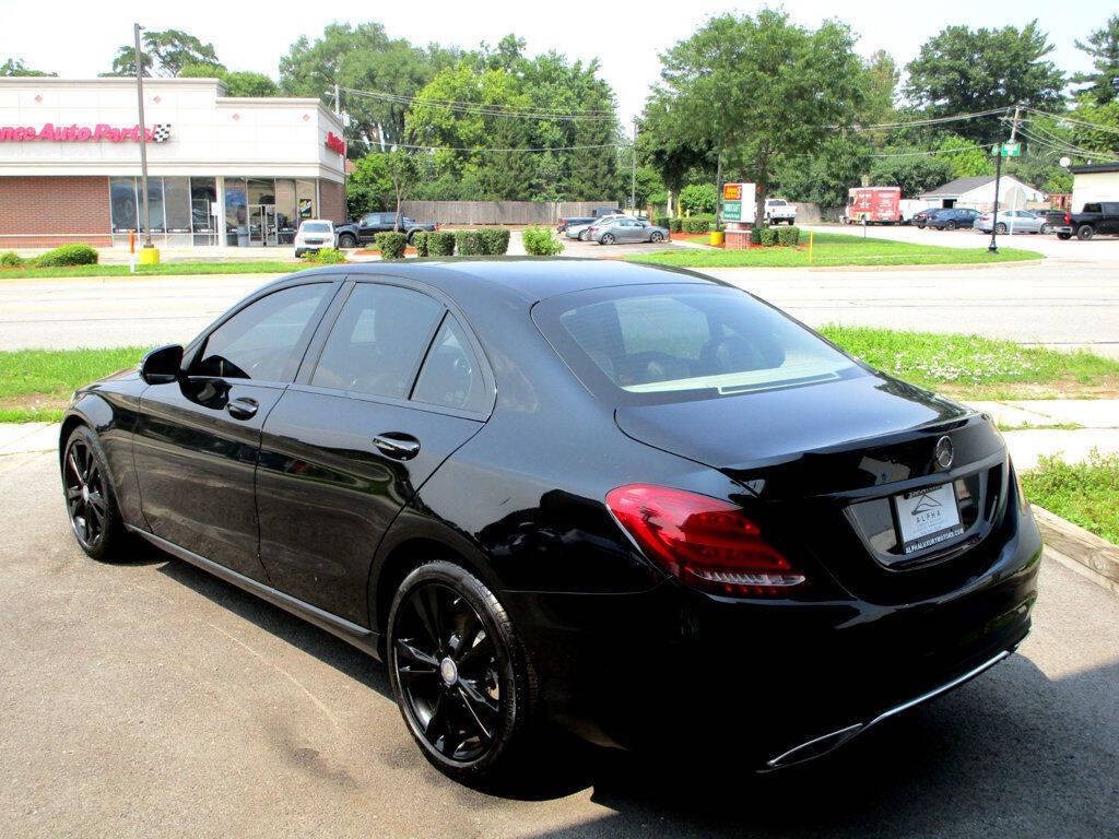 2017 Mercedes-Benz C-Class Image 10