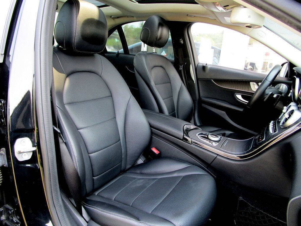2017 Mercedes-Benz C-Class Image 15