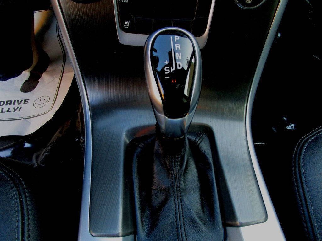 2015 Volvo XC60 Image 23