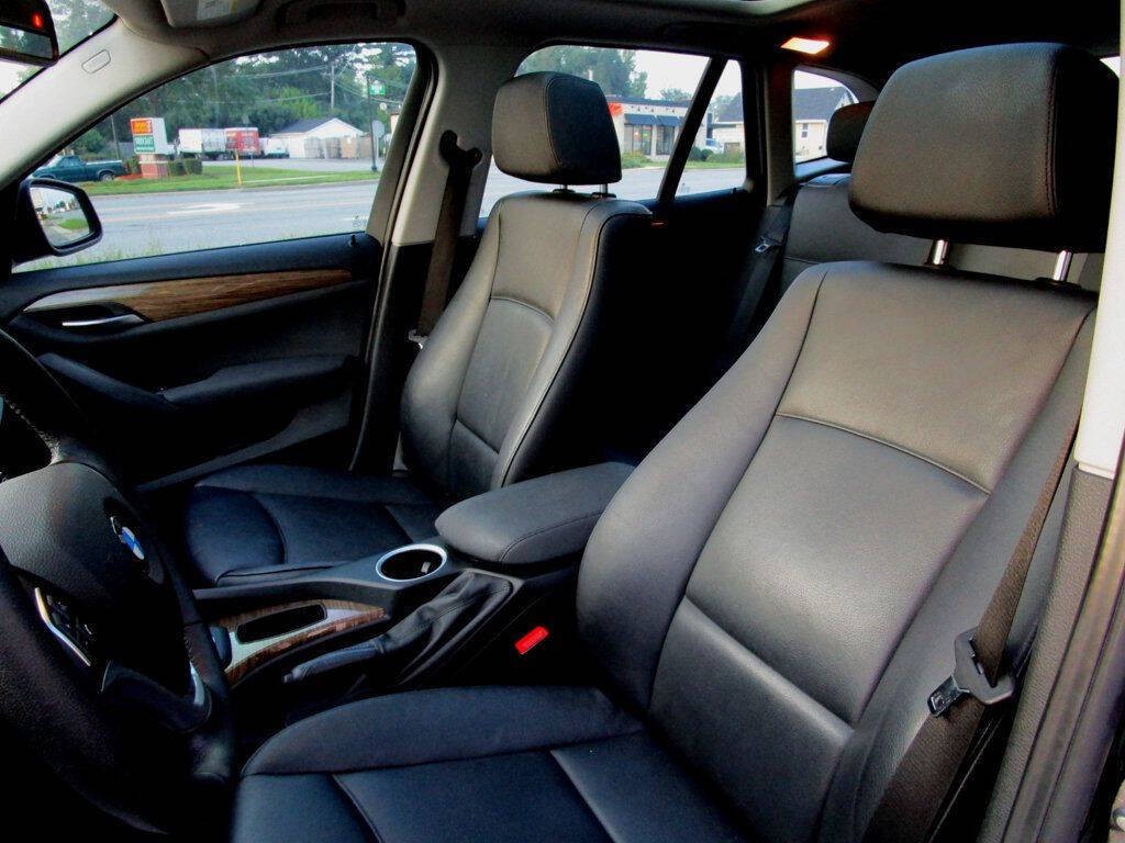 2013 BMW X1 Image 12