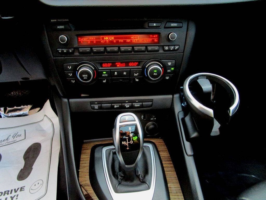2013 BMW X1 Image 19