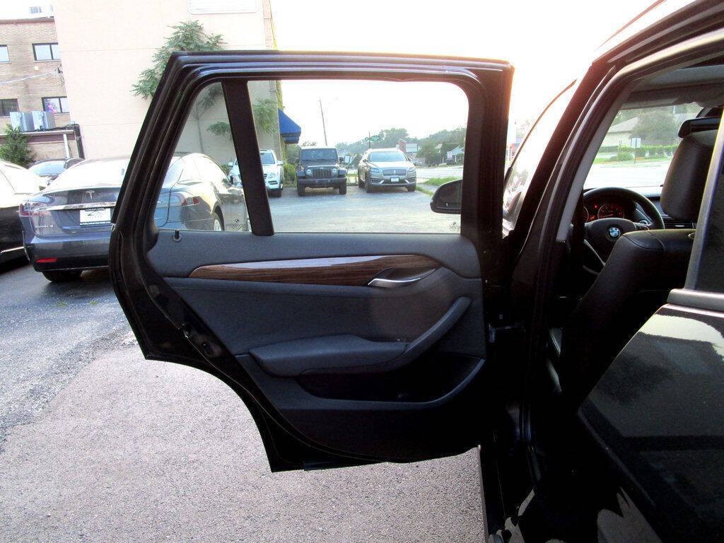 2013 BMW X1 Image 29