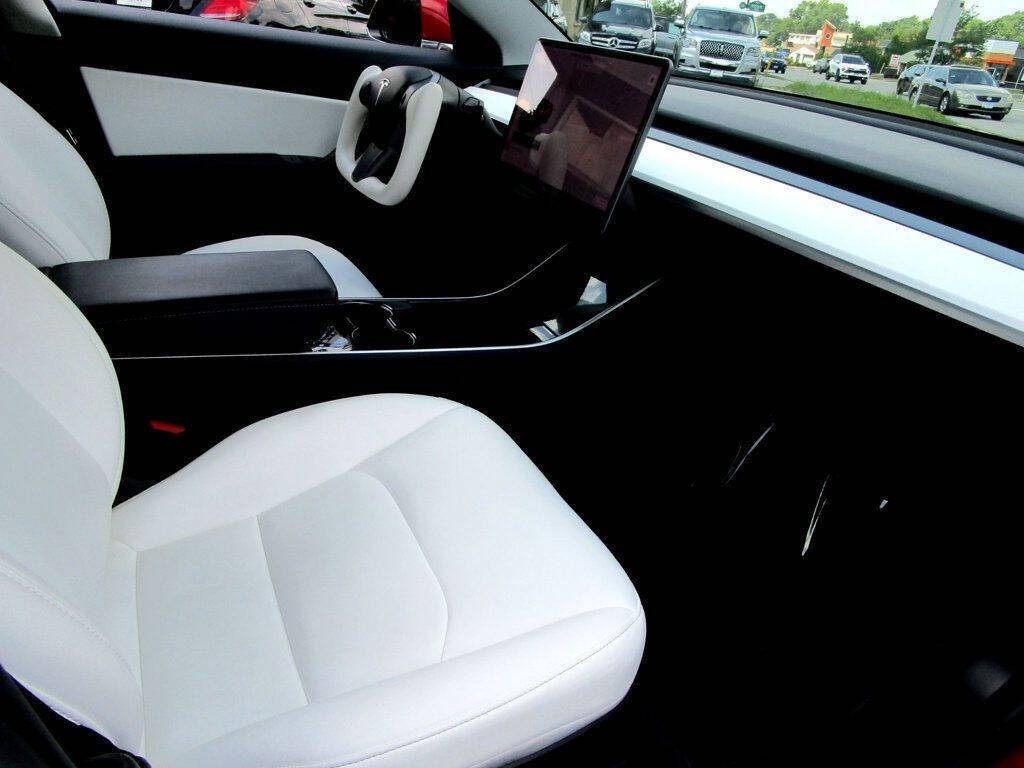 2019 Tesla Model 3 Image 15