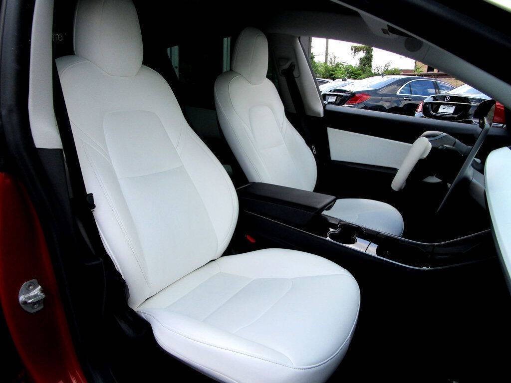 2019 Tesla Model 3 Image 16