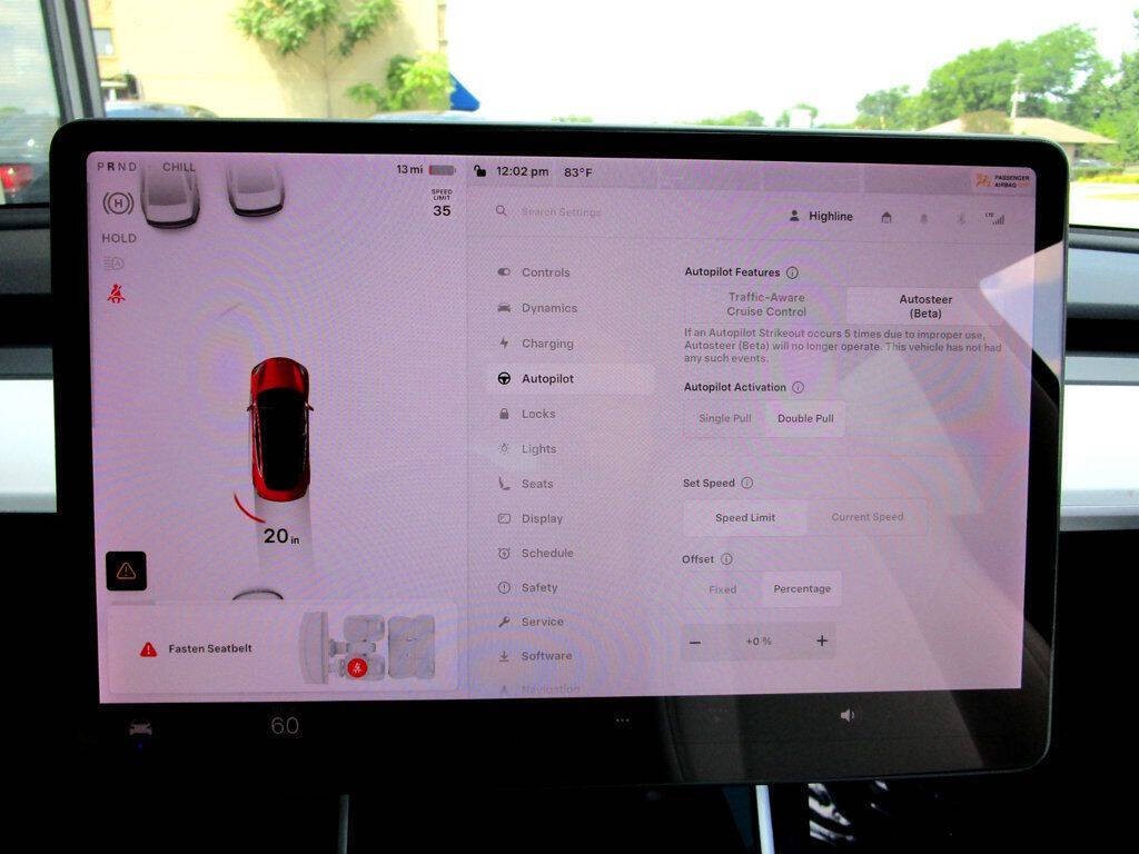 2019 Tesla Model 3 Image 28