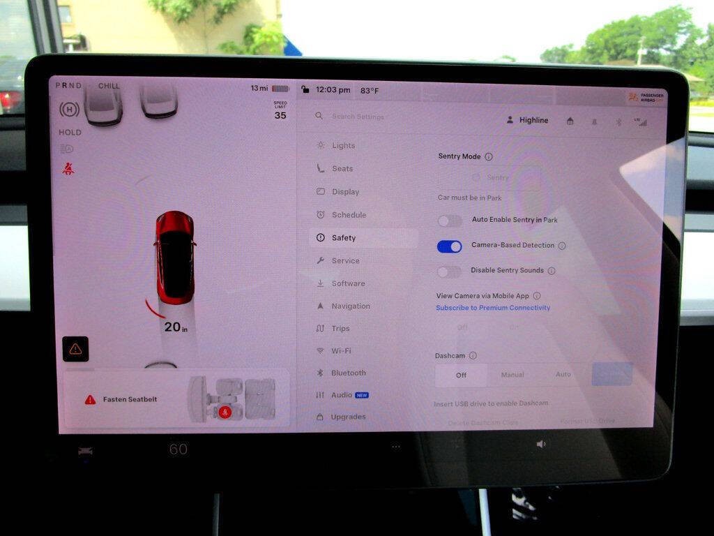 2019 Tesla Model 3 Image 30