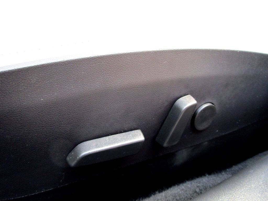 2019 Tesla Model 3 Image 38