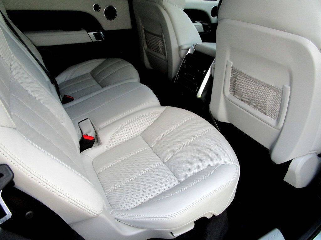 2014 Land Rover Range Rover Sport Image 18