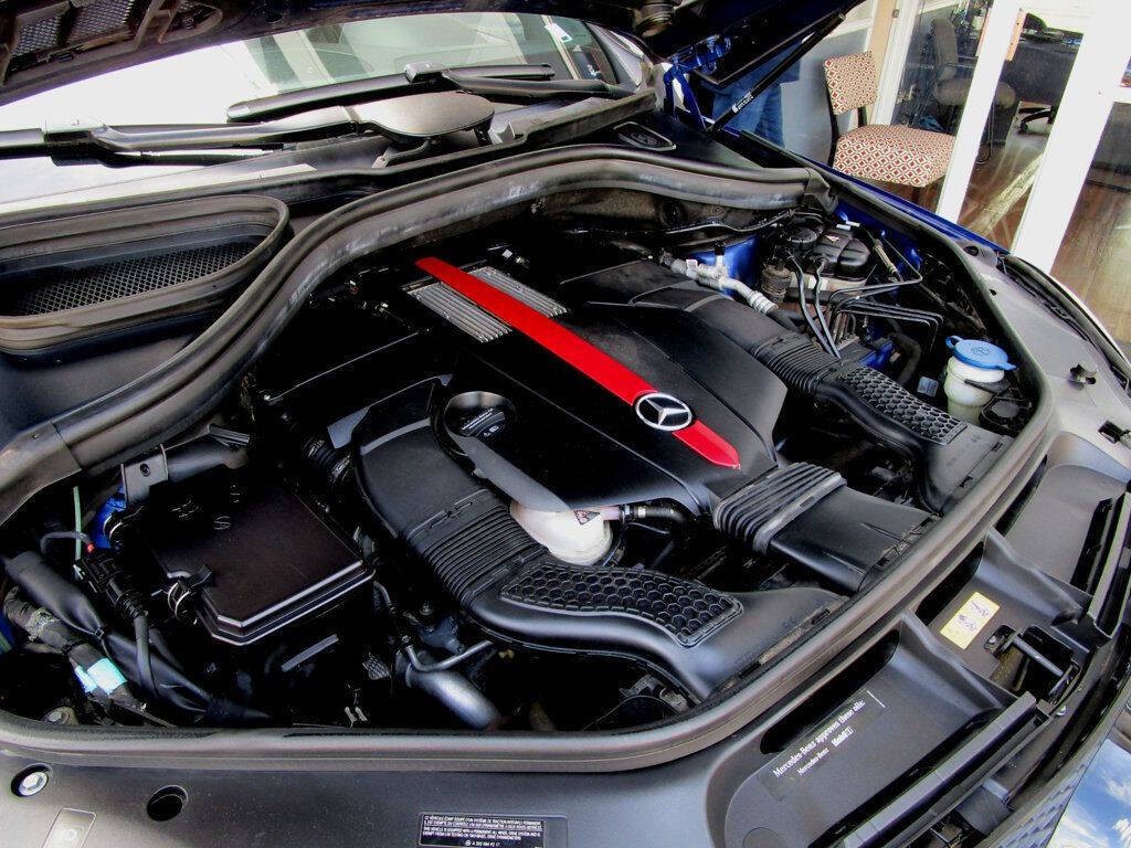2017 Mercedes-Benz GLE-Class Image 32