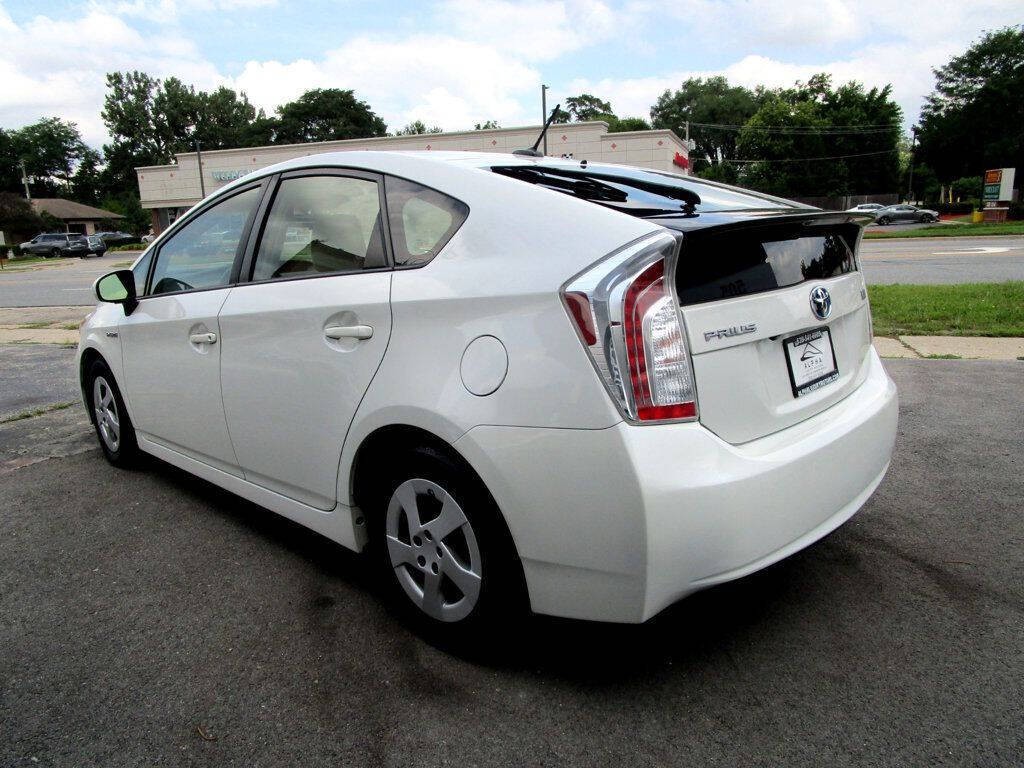 2014 Toyota Prius Image 9