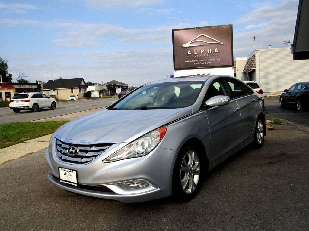 2011 Hyundai Sonata Image 3