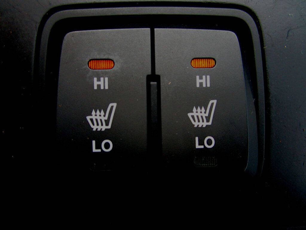 2011 Hyundai Sonata Image 21