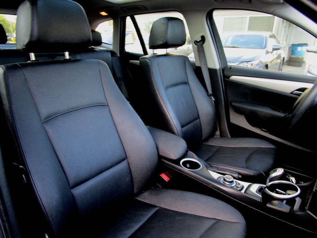 2015 BMW X1 Image 15