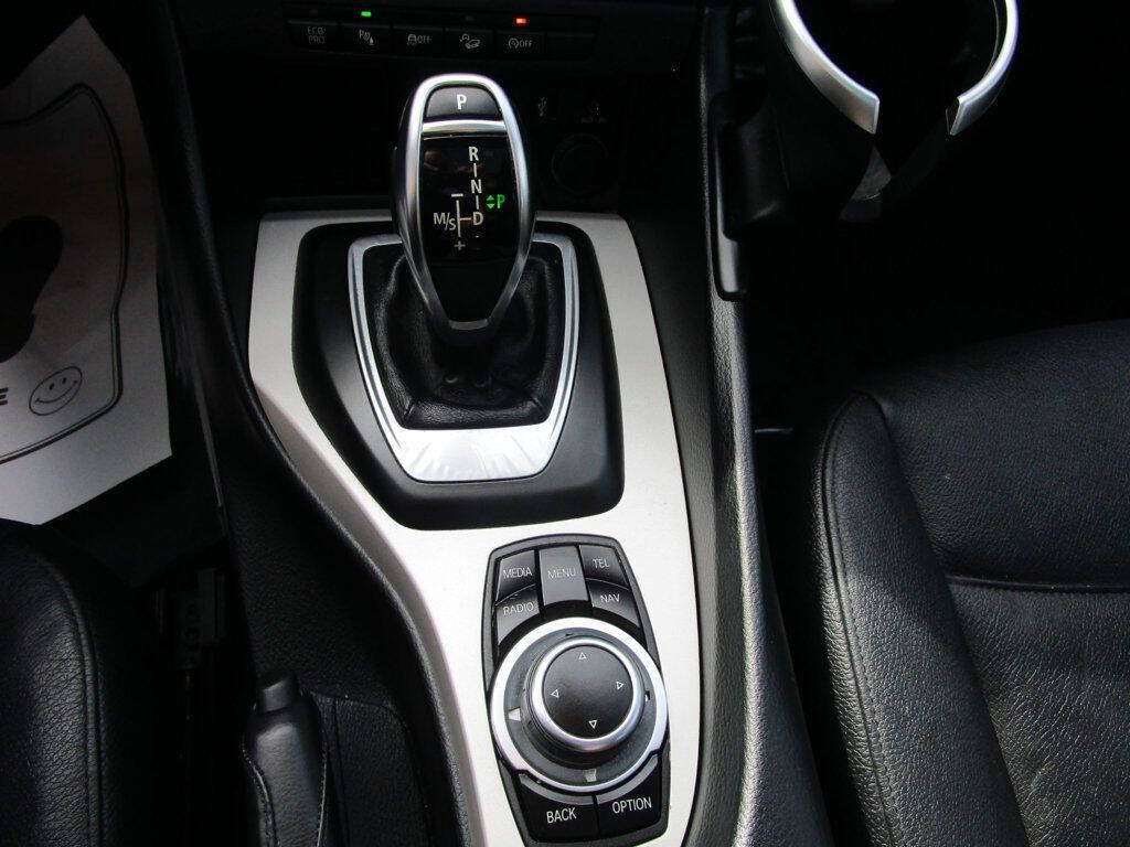 2015 BMW X1 Image 21