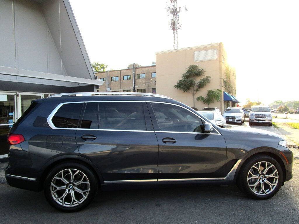 2019 BMW X7 Image 8