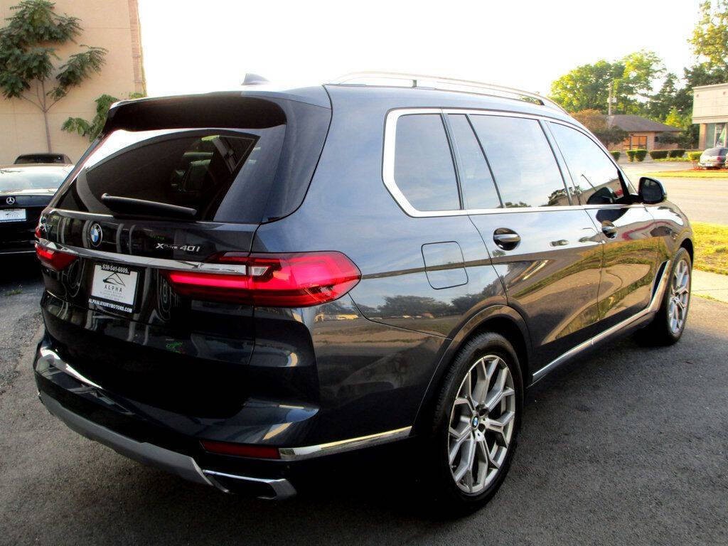 2019 BMW X7 Image 9