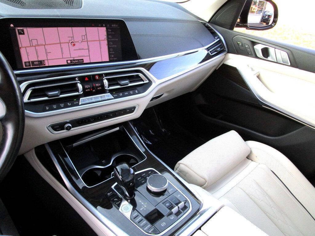 2019 BMW X7 Image 23