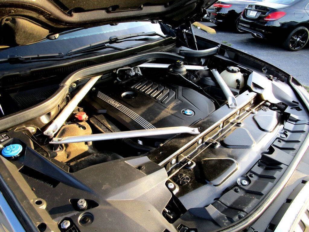 2019 BMW X7 Image 44