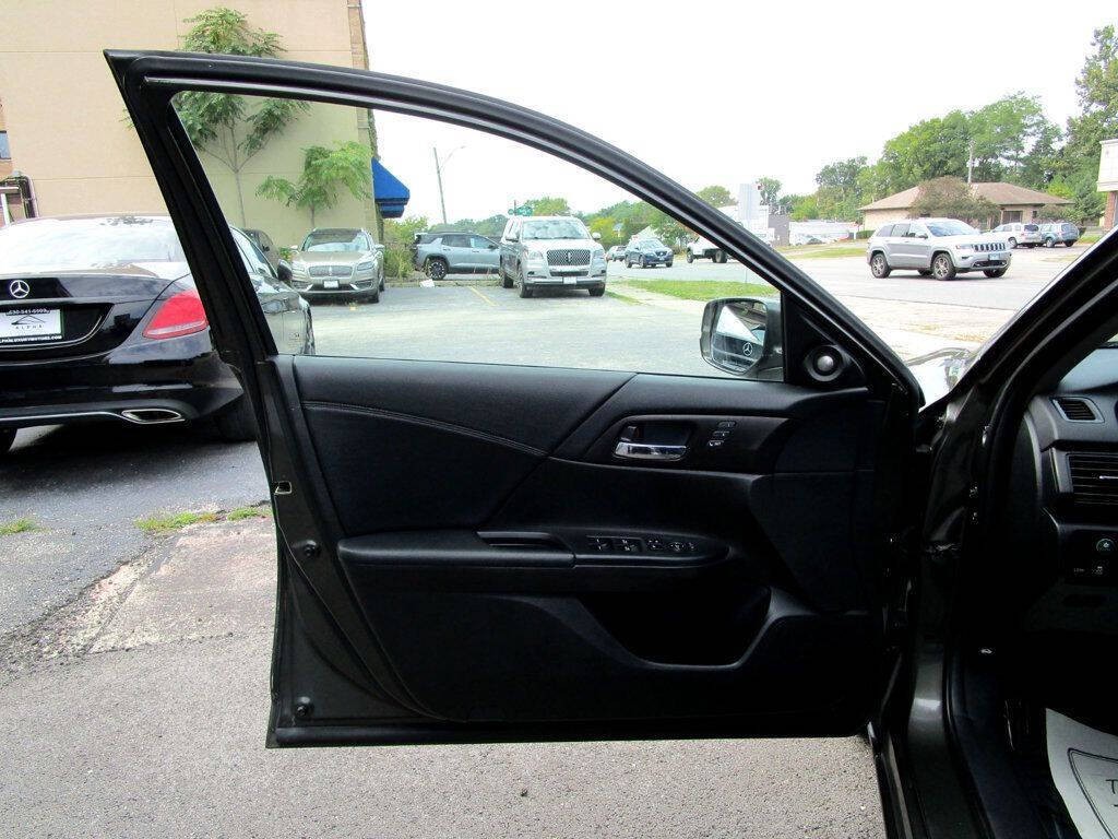 2013 Honda Accord Image 29