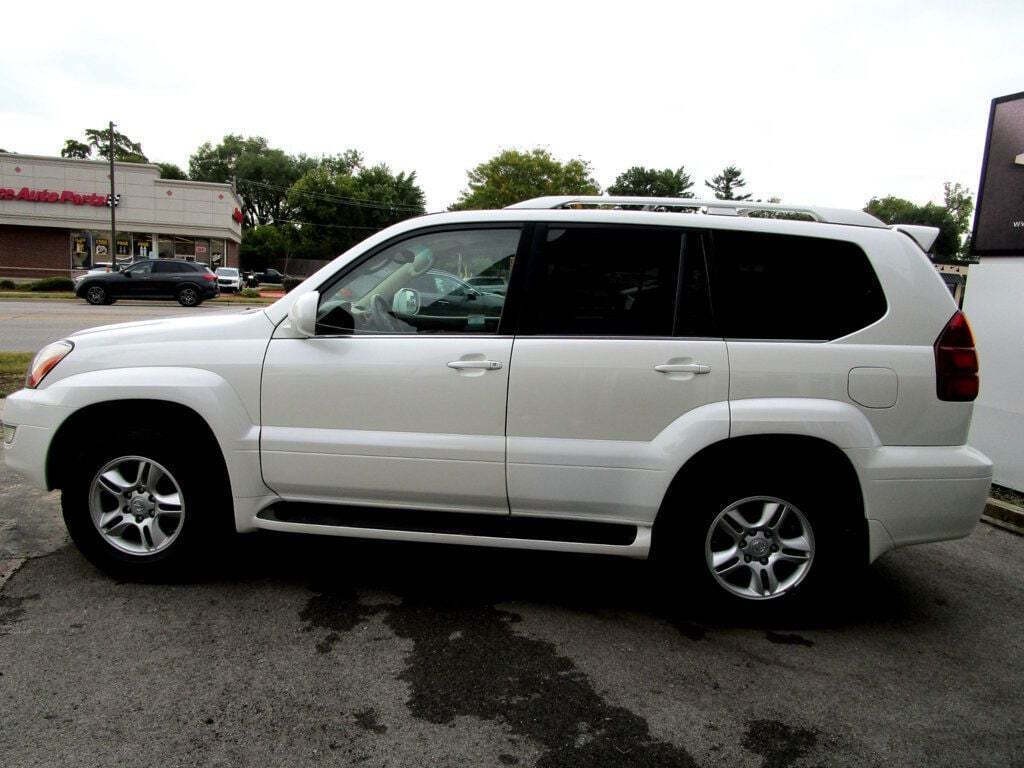 2004 Lexus GX 470 Image 11