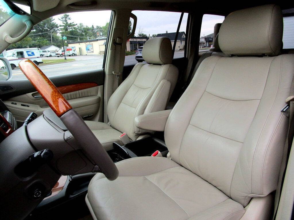 2004 Lexus GX 470 Image 12