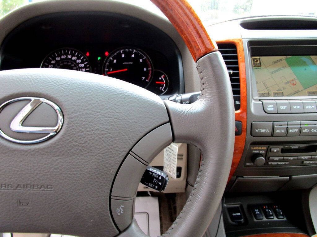 2004 Lexus GX 470 Image 19