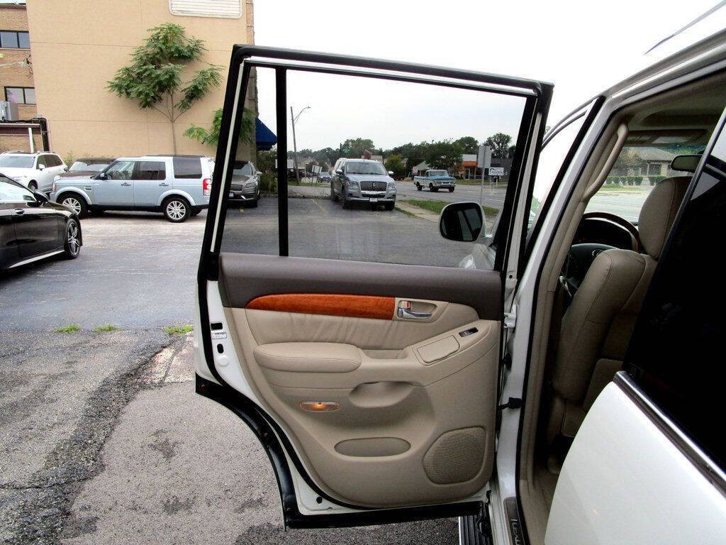 2004 Lexus GX 470 Image 33